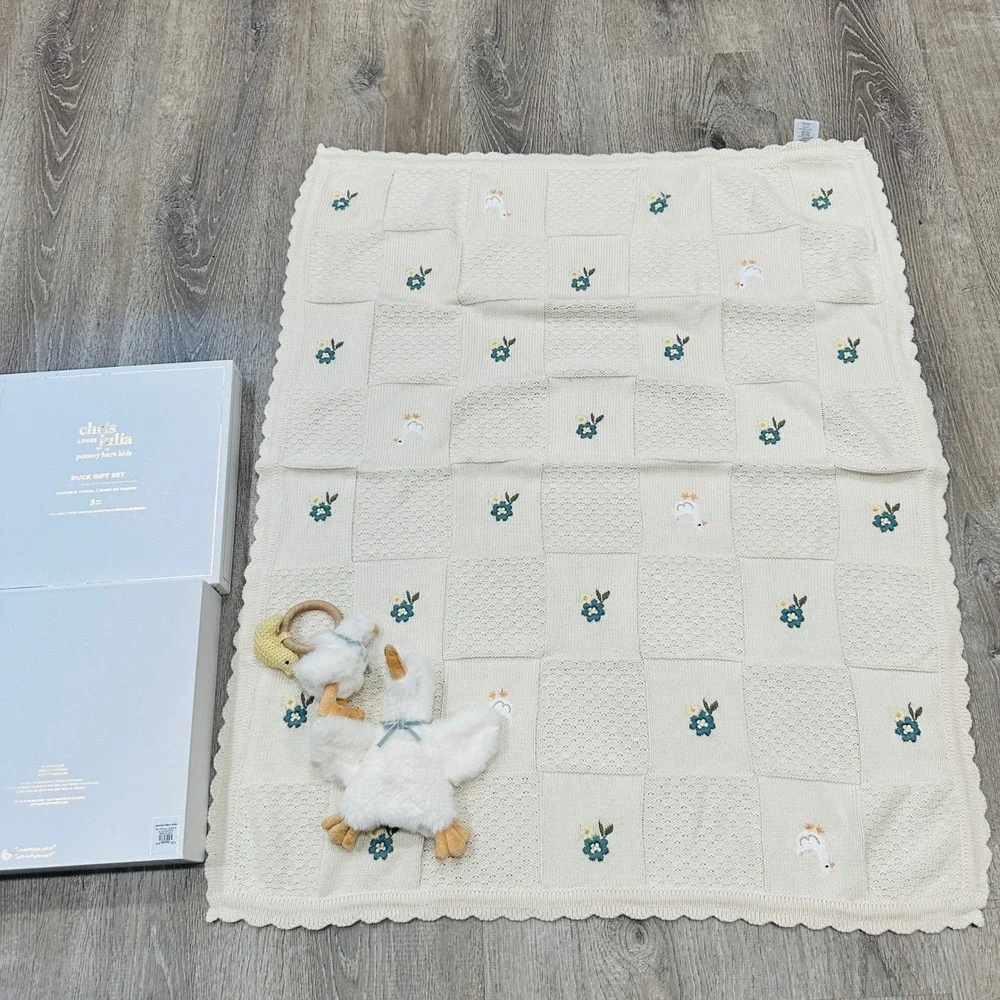 Pottery Barn Kids Chris Loves Julia Duck Gift Set Blanket Lovey Rattle 3pc Cream